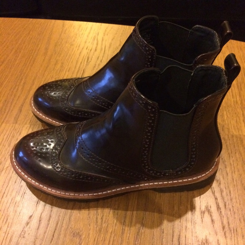 Pull & Bear Dark Wine Booties