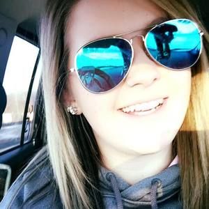 Meet your Posher, Savannah