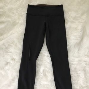 Reversible Black/Brown Lululemon leggings