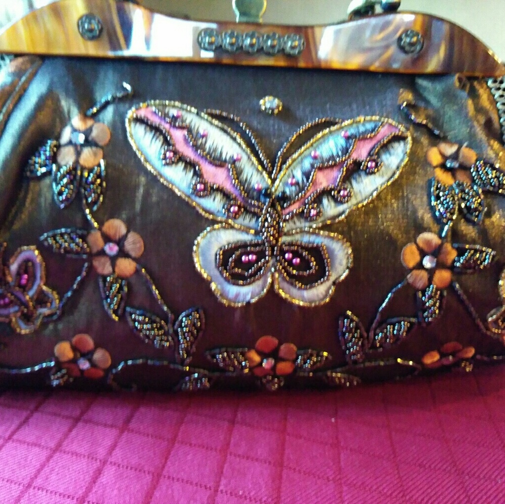 Vintage- like hand purse