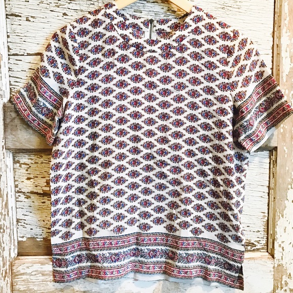 Madewell Tops - Madewell 100% silk floral blouse