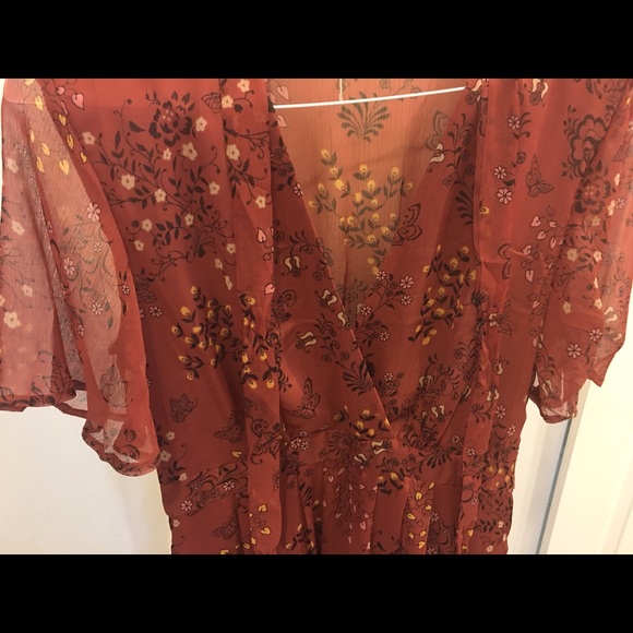 Gorgeous Chiffon Maxi Dress in Floral Print - NWOT - Picture 3 of 4