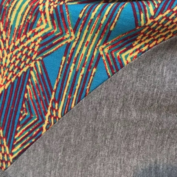 ‼️SOLD‼️LulaRoe Randy Size Small - Picture 2 of 3