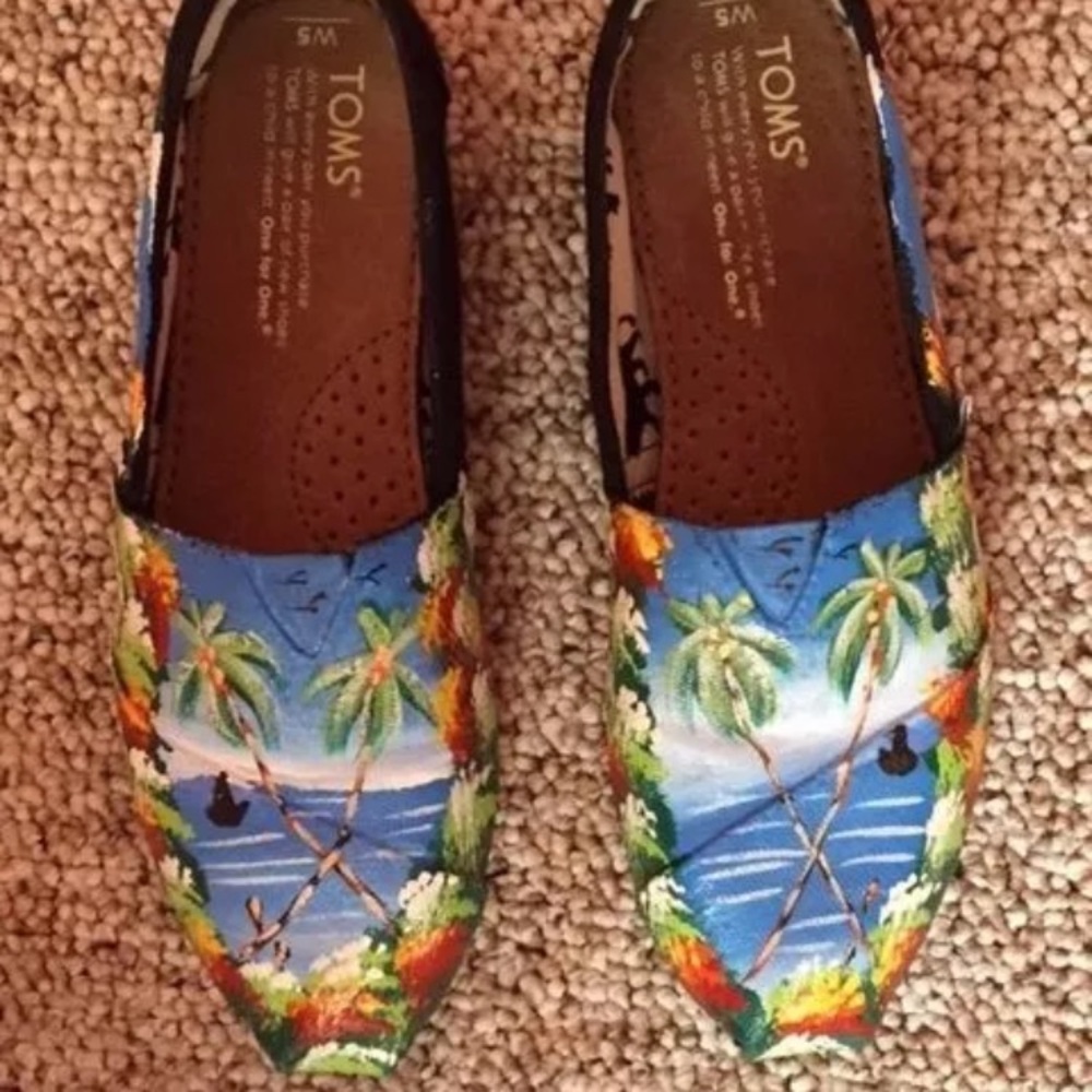 Hand painted Toms