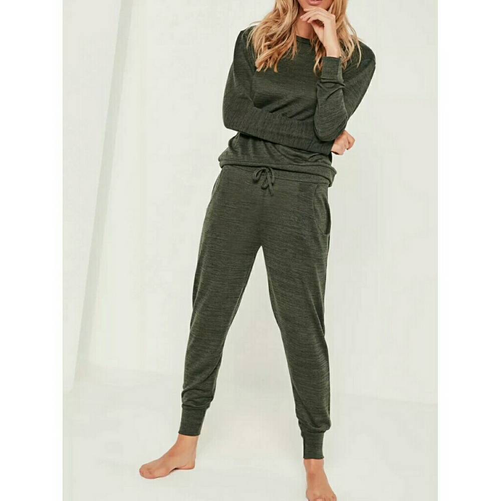 missguided lounge suit