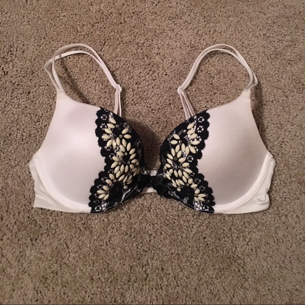 Victoria's Secret Very Sexy Push-up Bra