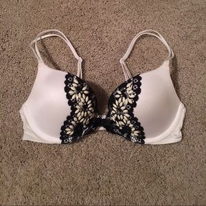 Victoria's Secret Very Sexy Push-up Bra
