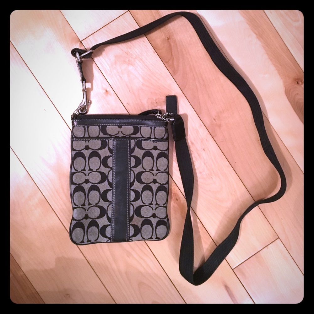 Authentic cross body coach purse