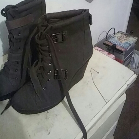 Combat wedge boots - Picture 3 of 5