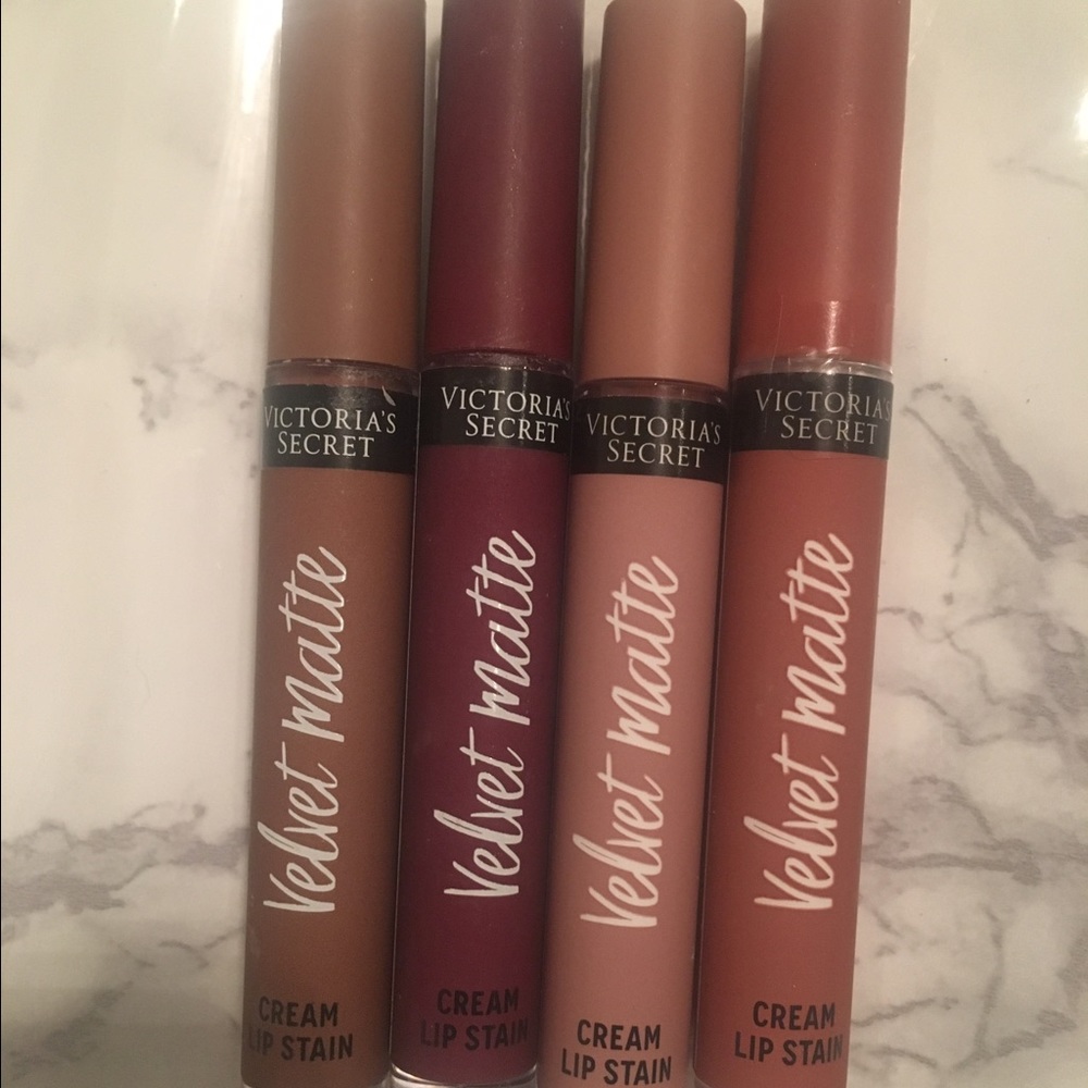 Set of VS Velvet Matte lip stain