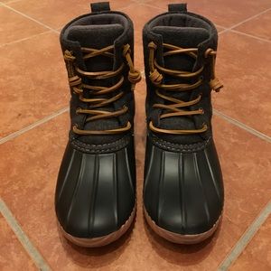 Steve Madden Duklin Dark Grey Rain Boots- 7.5/8