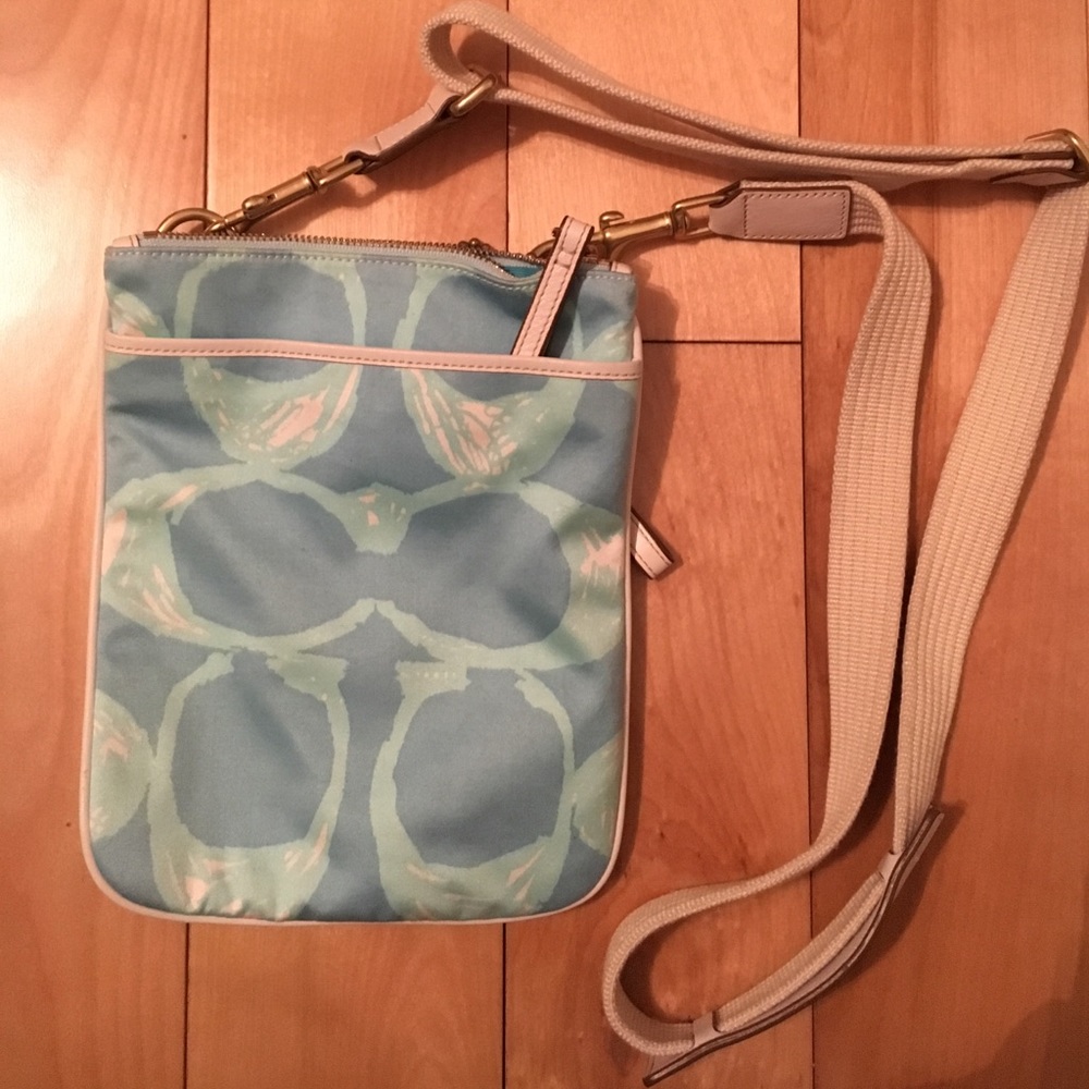 Authentic coach cross body bag!