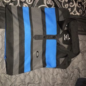 Oakley golf polo
