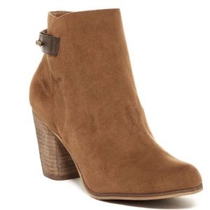 Cognac Booties