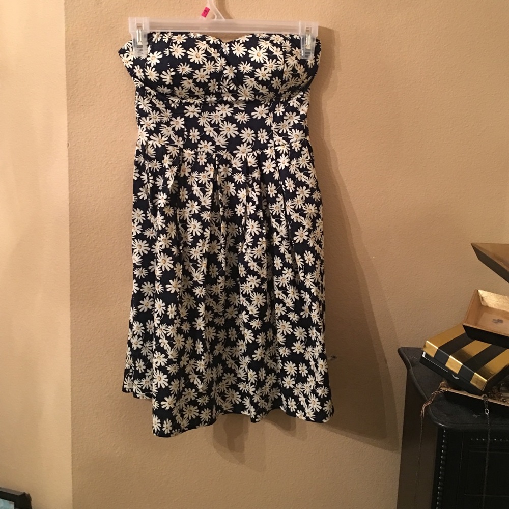 Daisy dress