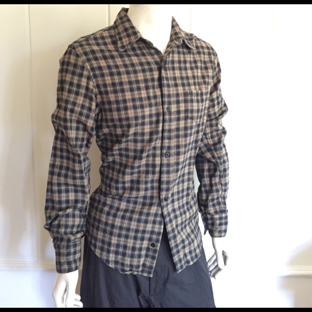 Black Pupil Flannel Button-down