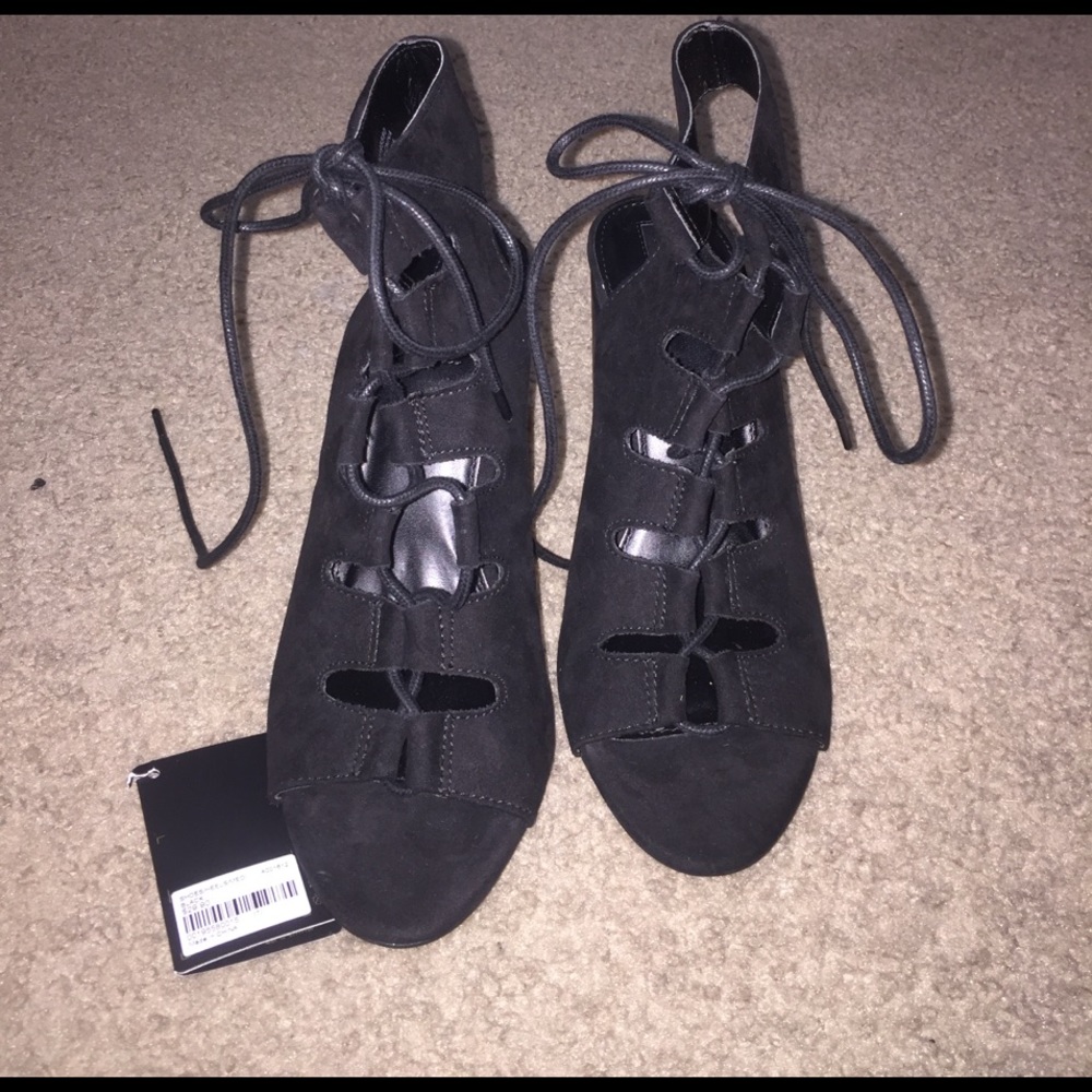 Forever 21 Black Wedges