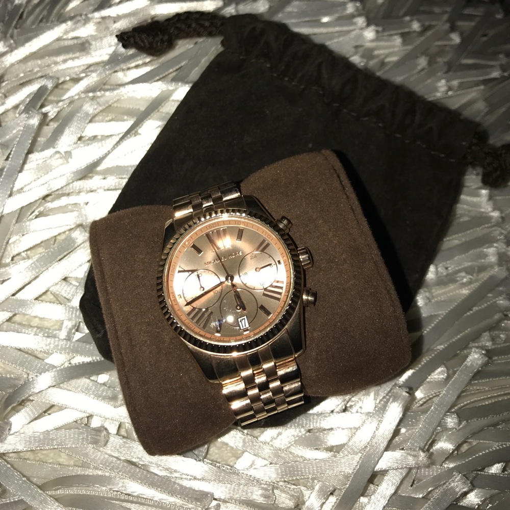 Brand New Micheal Kors Gold Watch