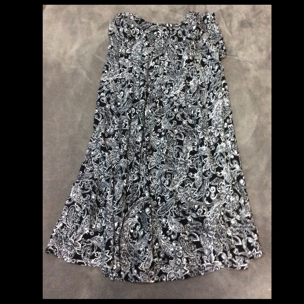 Black and white skirt