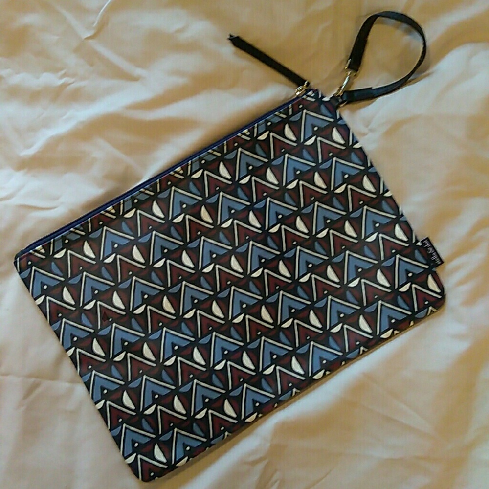 Stella and Dot wristlet