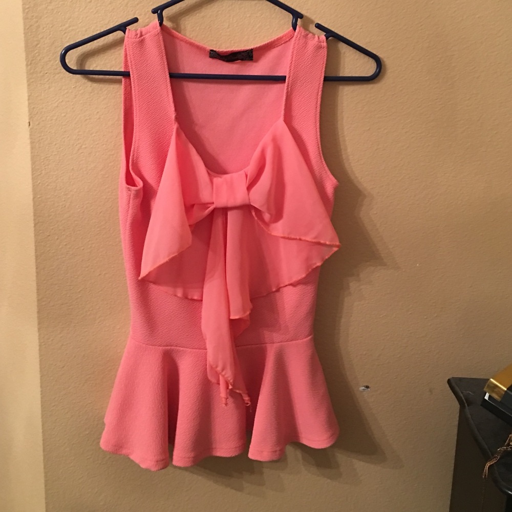 Coral peplum