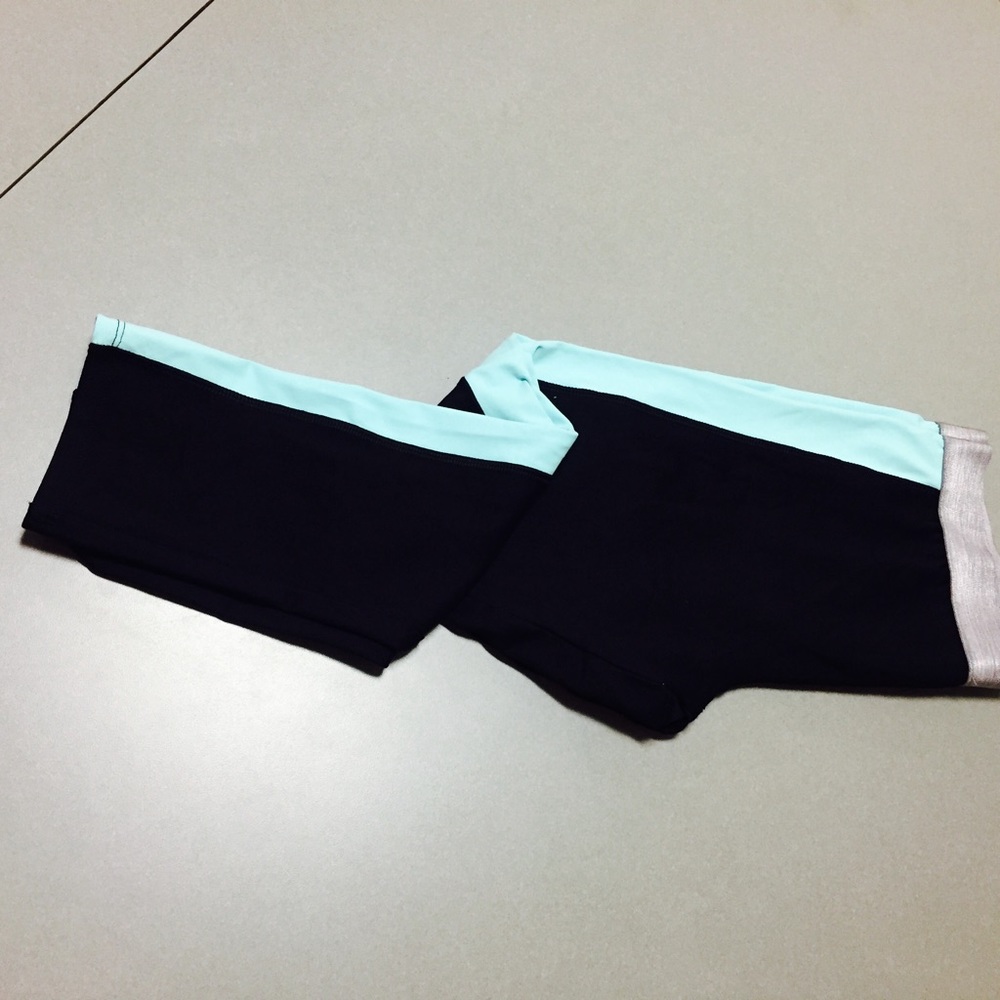 Forever 21 Capri pants