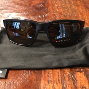 Oakley MAINLINK PRIZM sunglasses