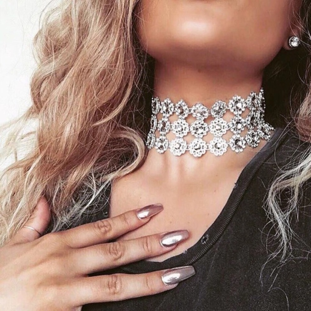 Drama Choker