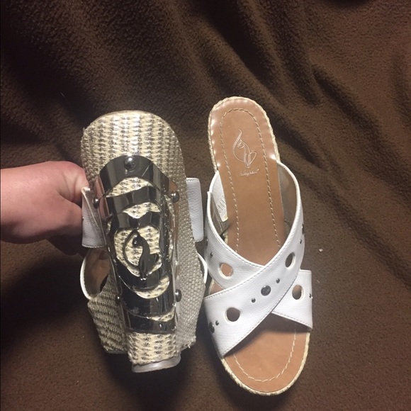 Wedges - Picture 2 of 3