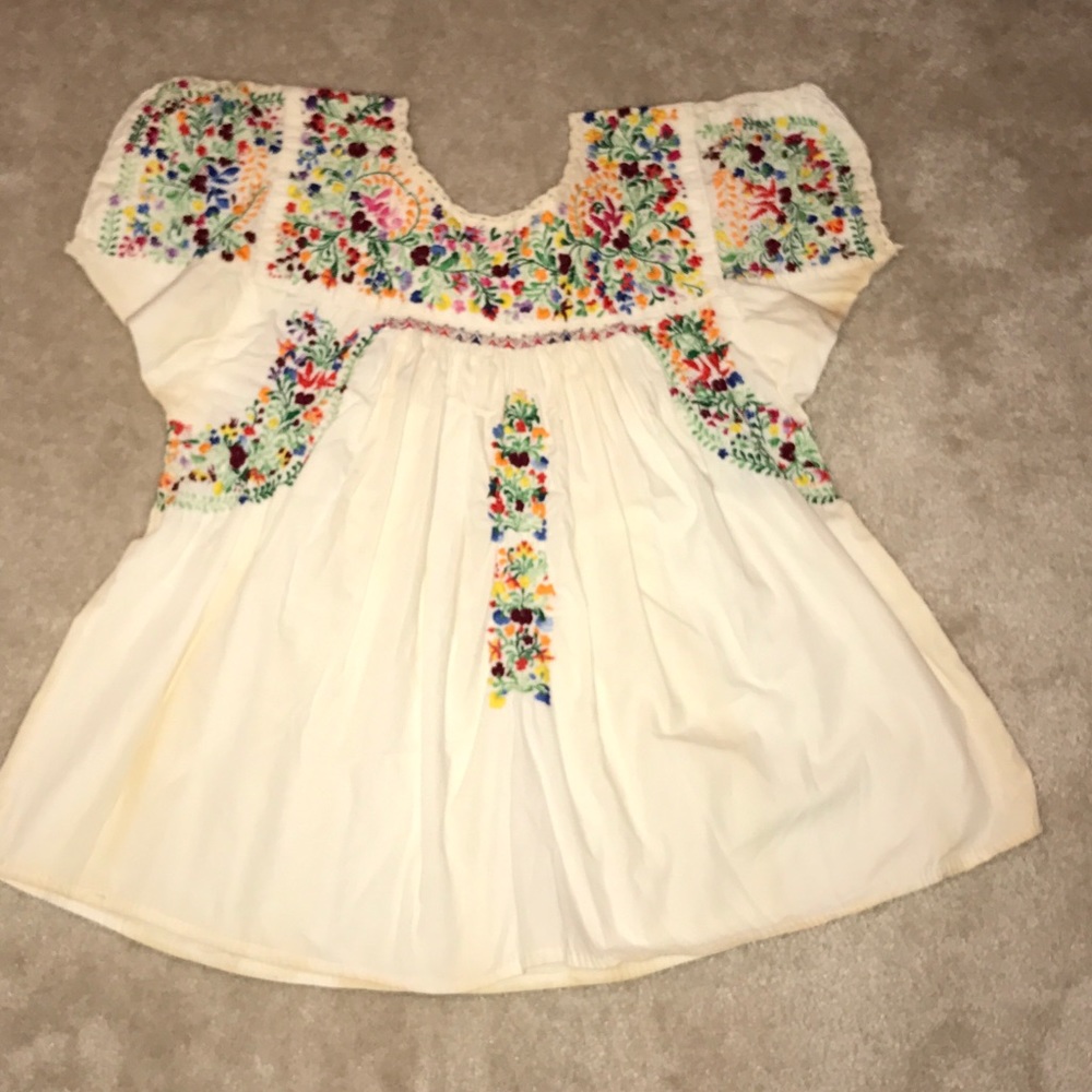 Vintage Embroidered Mexican Top