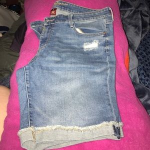 Arizona Jeans Bermuda shorts!