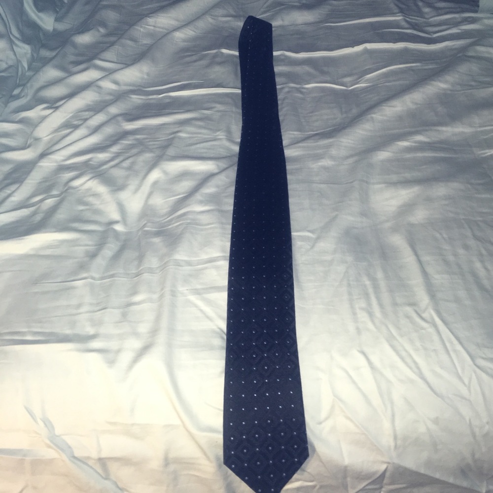 Black and blue dotted tie