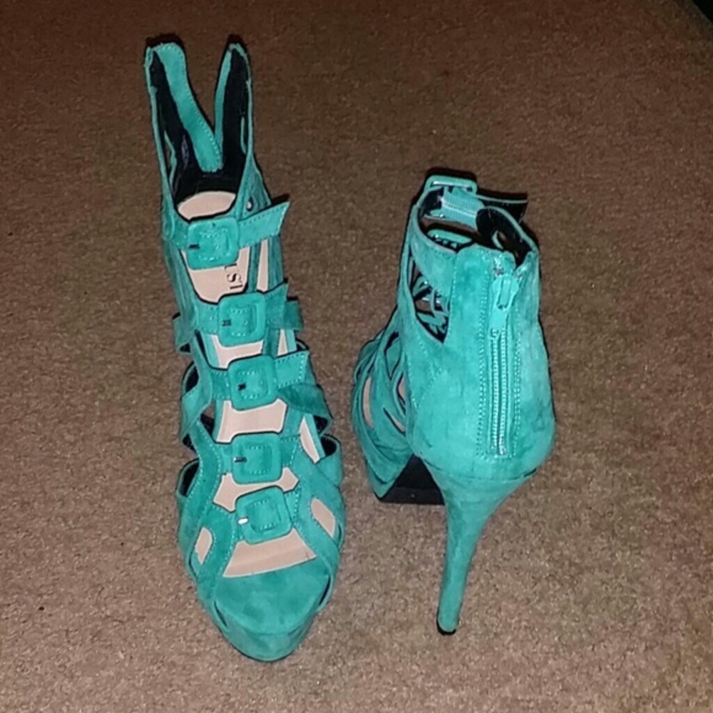 JustFab Stiletto size 9
