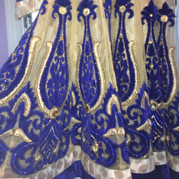 Royal blue Shalwar Kameez - Picture 8 of 8