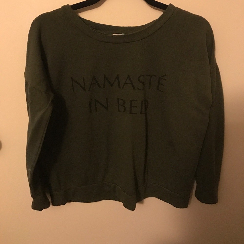 Sweatshirt