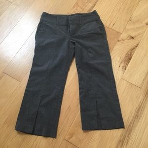 Banana Republic stretch capris with stretch size 2