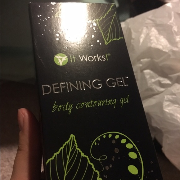 ItWorks Products - Picture 2 of 5