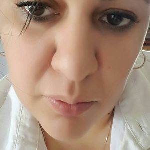 Meet your Posher, Maria elena