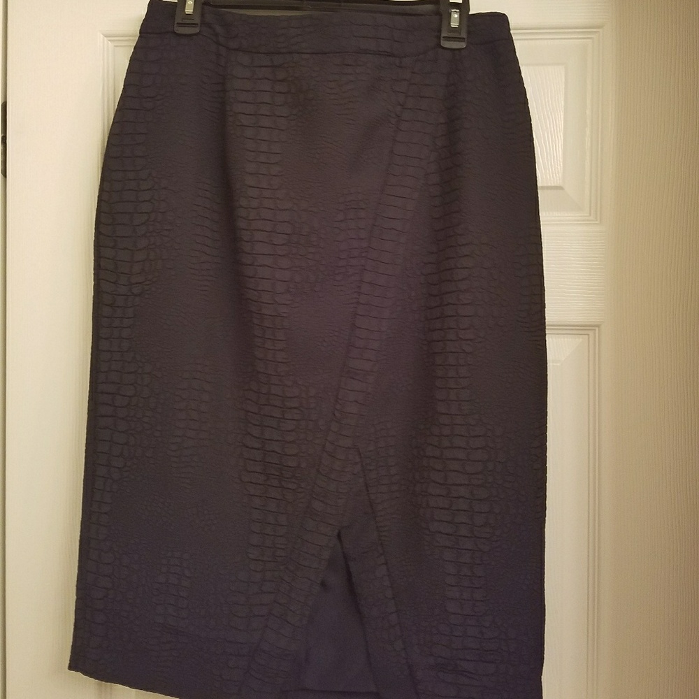 Knee length black skirt