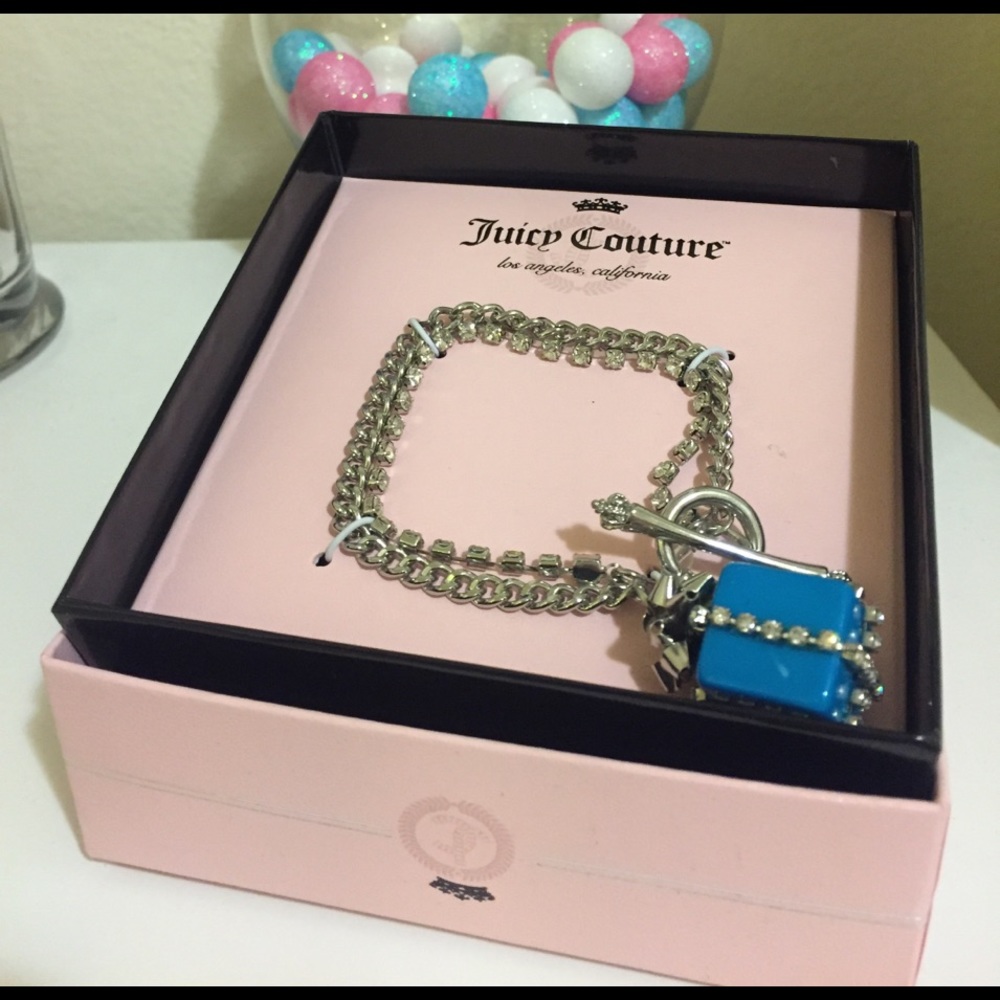 🎁Juicy couture present charm bracelet