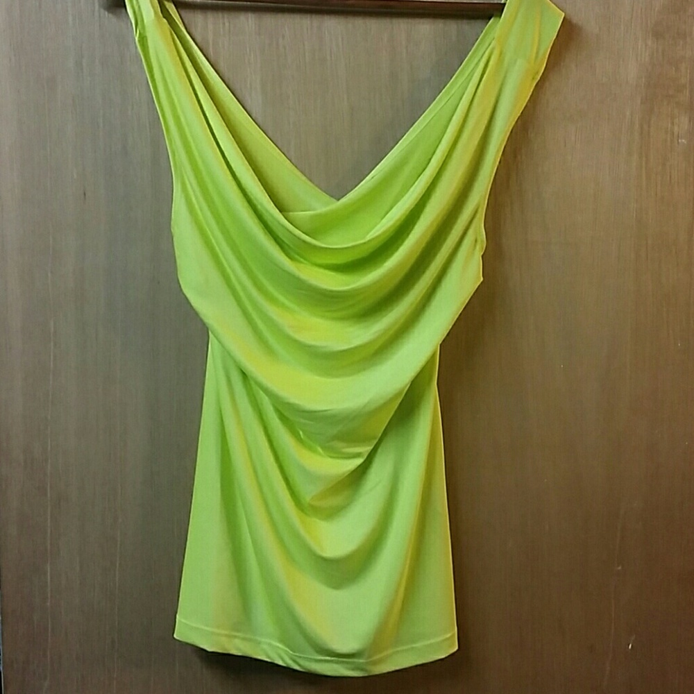 Rampage silky lime top