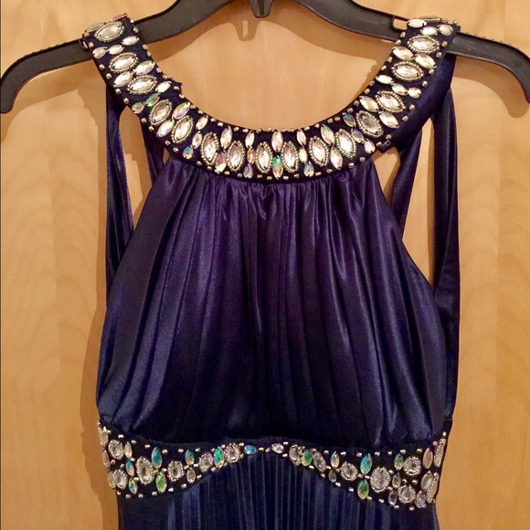 Elegant blue prom dress - Picture 3 of 6