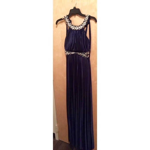 Elegant blue prom dress - Picture 2 of 6