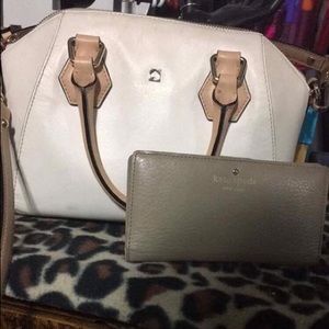 Kate spade crossbody bag