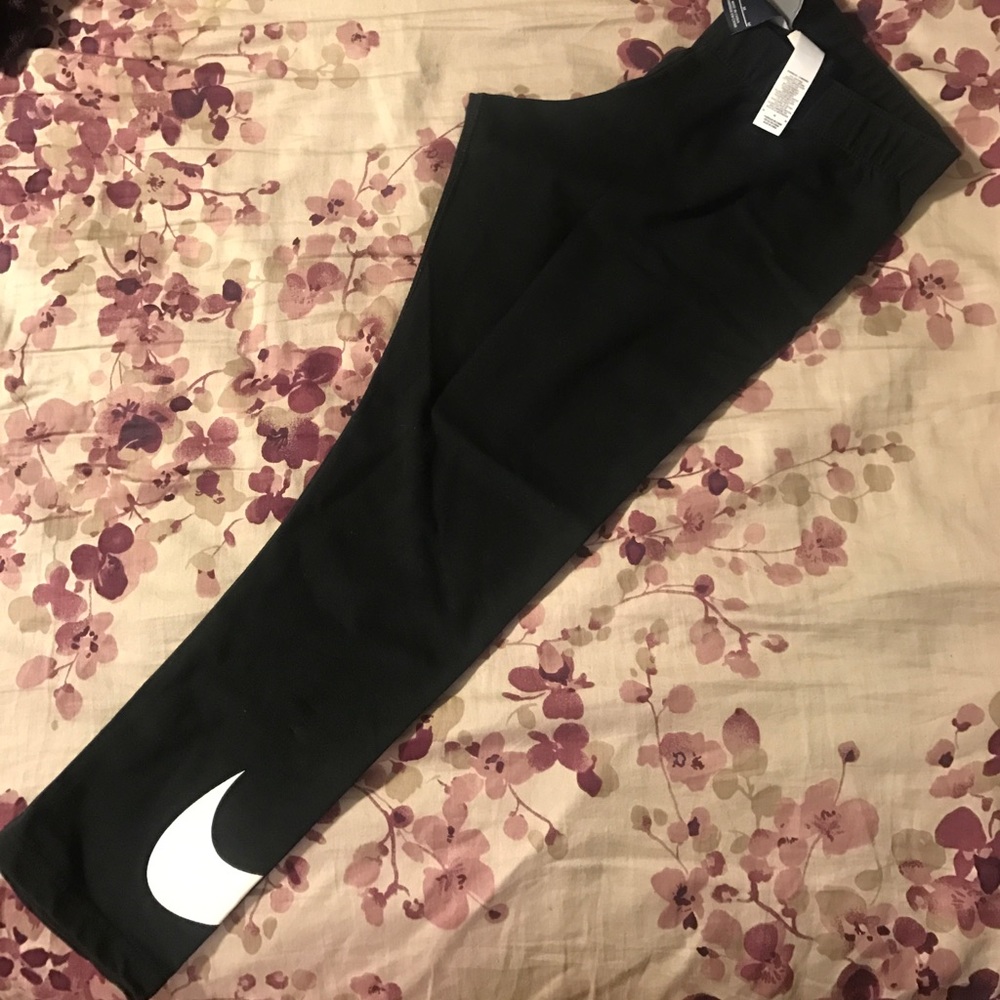 Nike leggings