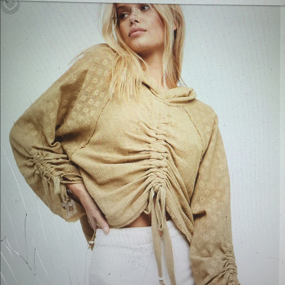 NWT Free People adorable hoodie