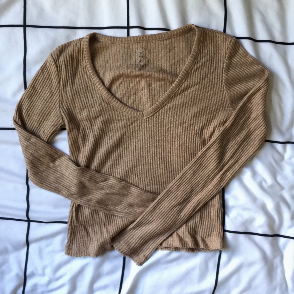 *SOLD*Me to We Cropped Long Sleeve