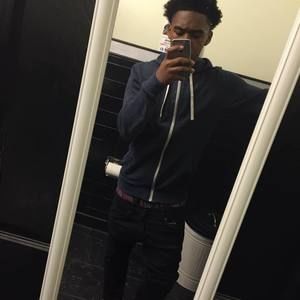 Meet your Posher, Omari