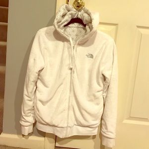 Reversible White Hood Zip-Up North Face Jacket.