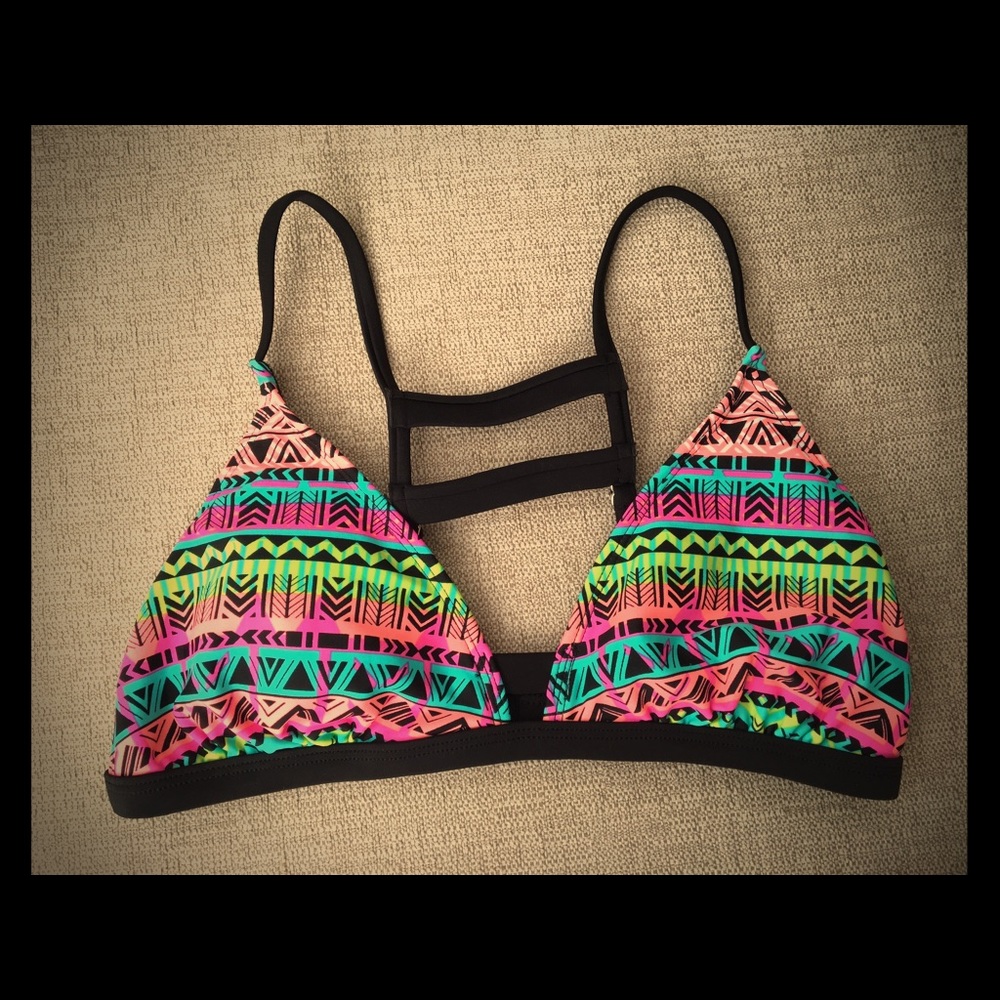 NWT Colorful Triangle Bikini Top